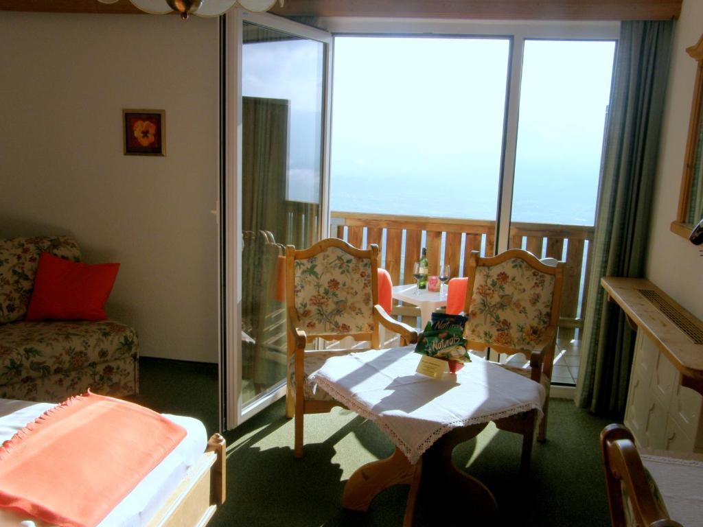 Hotel Garni Gaestehaus Karin سانكت ستيفان الغرفة الصورة